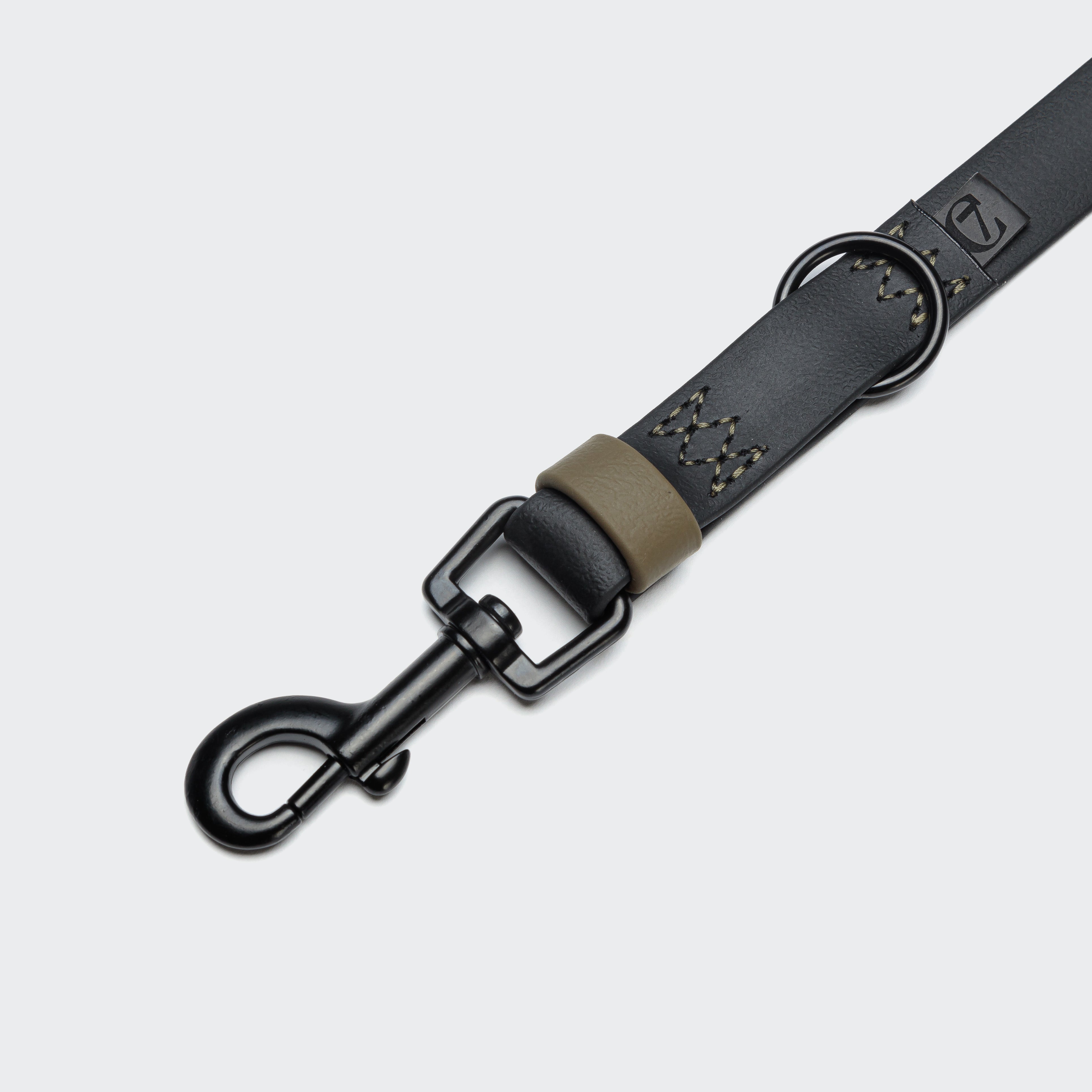 Cloud7: Adjustable Dog Leash BioThane Ipanema Black-Olive