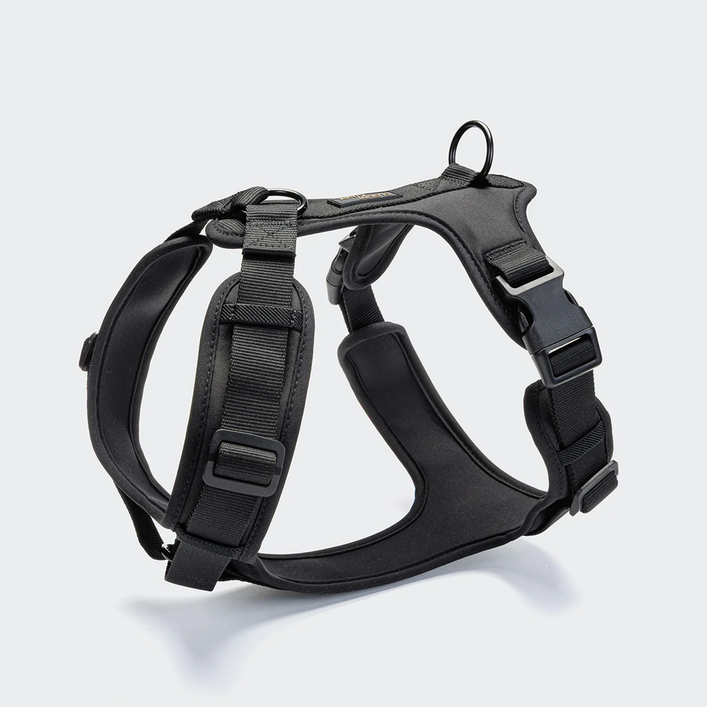 Cloud7: Y-3 AKTIV Softshell Dog Harness, Black