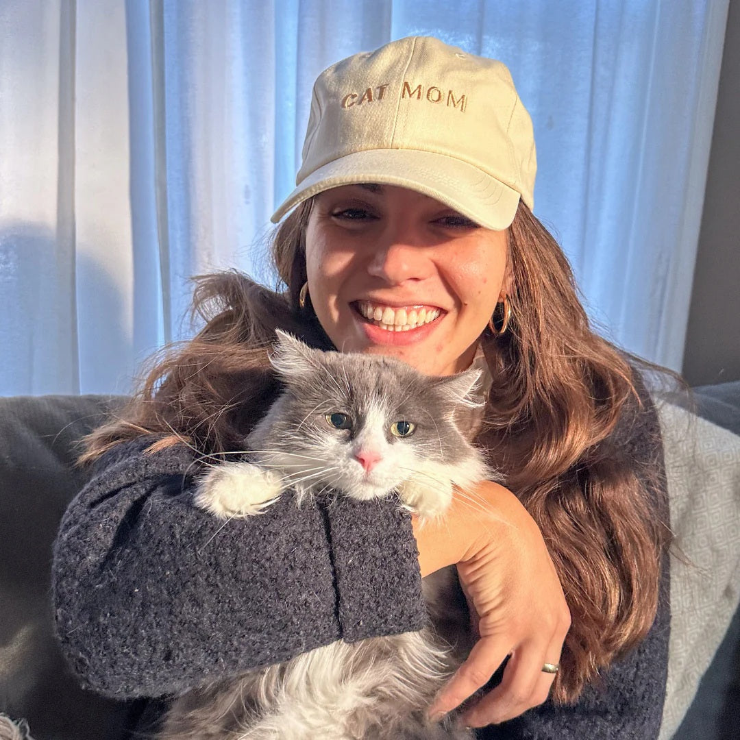 Lucy&Co Hat for Human: Cat Mom Hat in Ivory