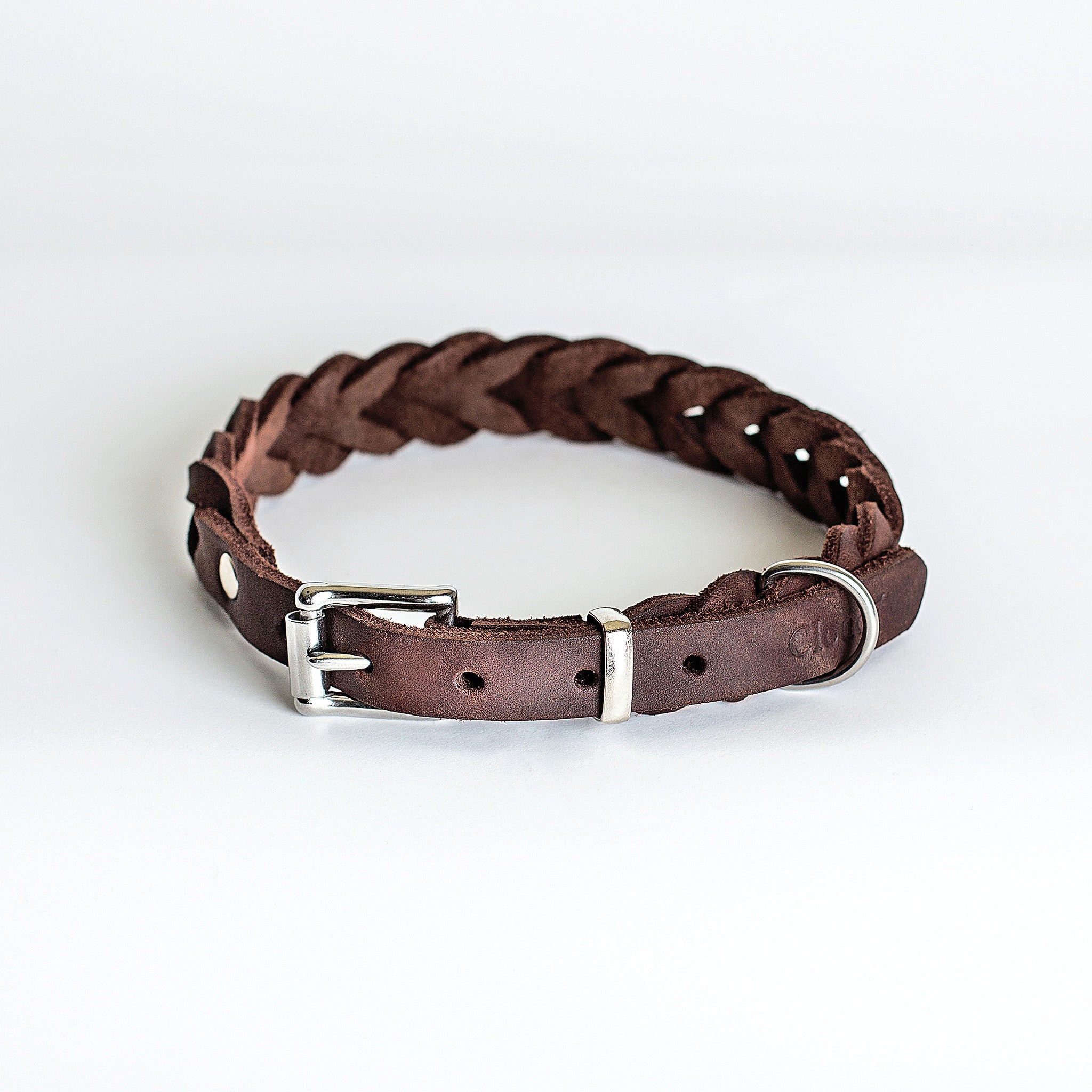 Cloud7: Central Park Saddle Brown Leather Dog Collar