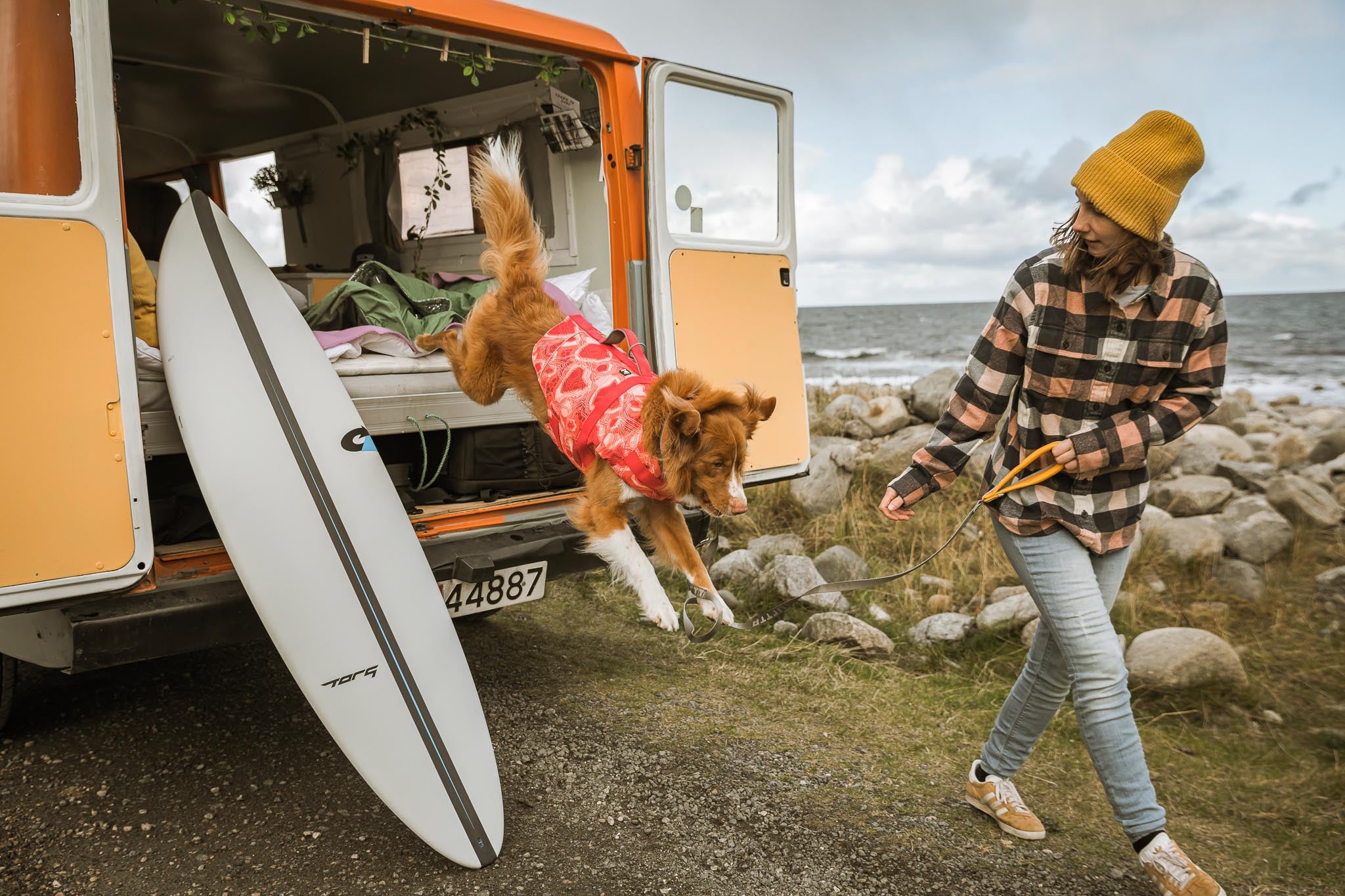 Hurtta Dog Swim Coat: Life Savior Eco