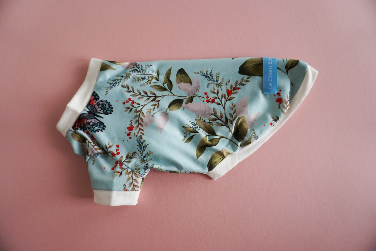 Le Chien Bleu NY Dog T shirt Cat Riesling