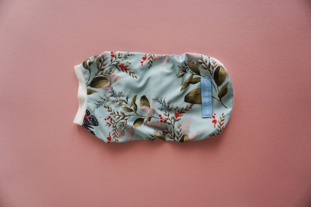 Le Chien Bleu NY Dog T shirt Cat Riesling