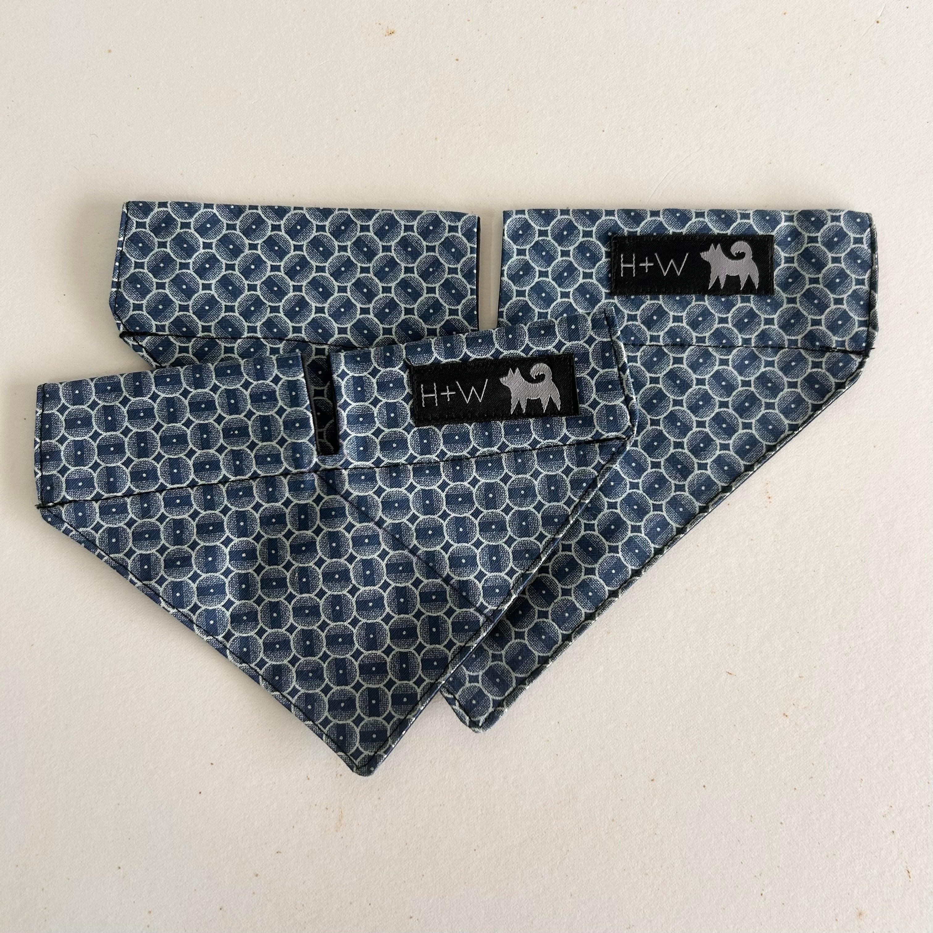 Hiro+Wolf Dog Bandana: ShweShwe Navy Circles