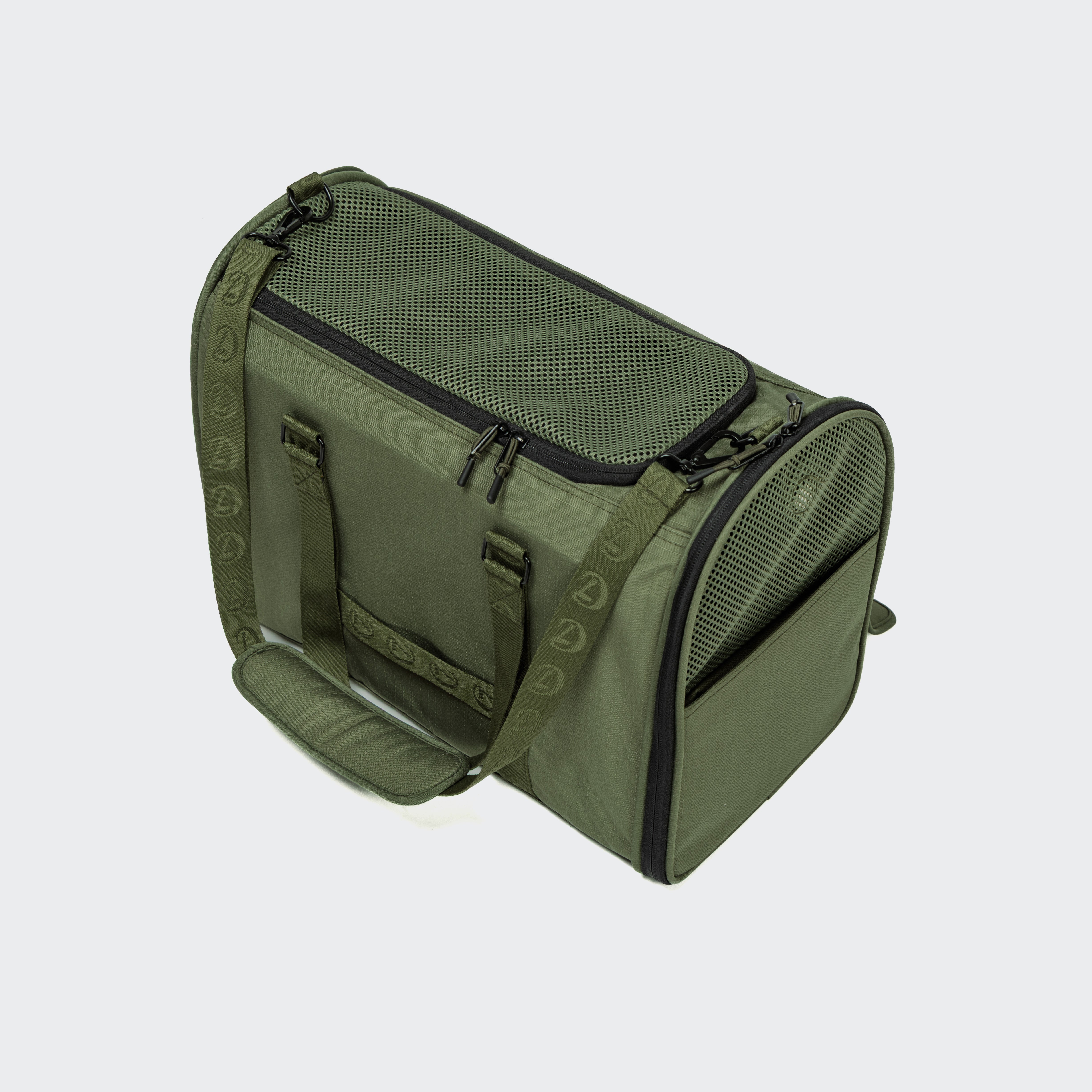 The Cloud7 AKTIV dog flight carrier bag in Olive, displaying its sturdy, airline-approved silhouette for premium pet travel.
