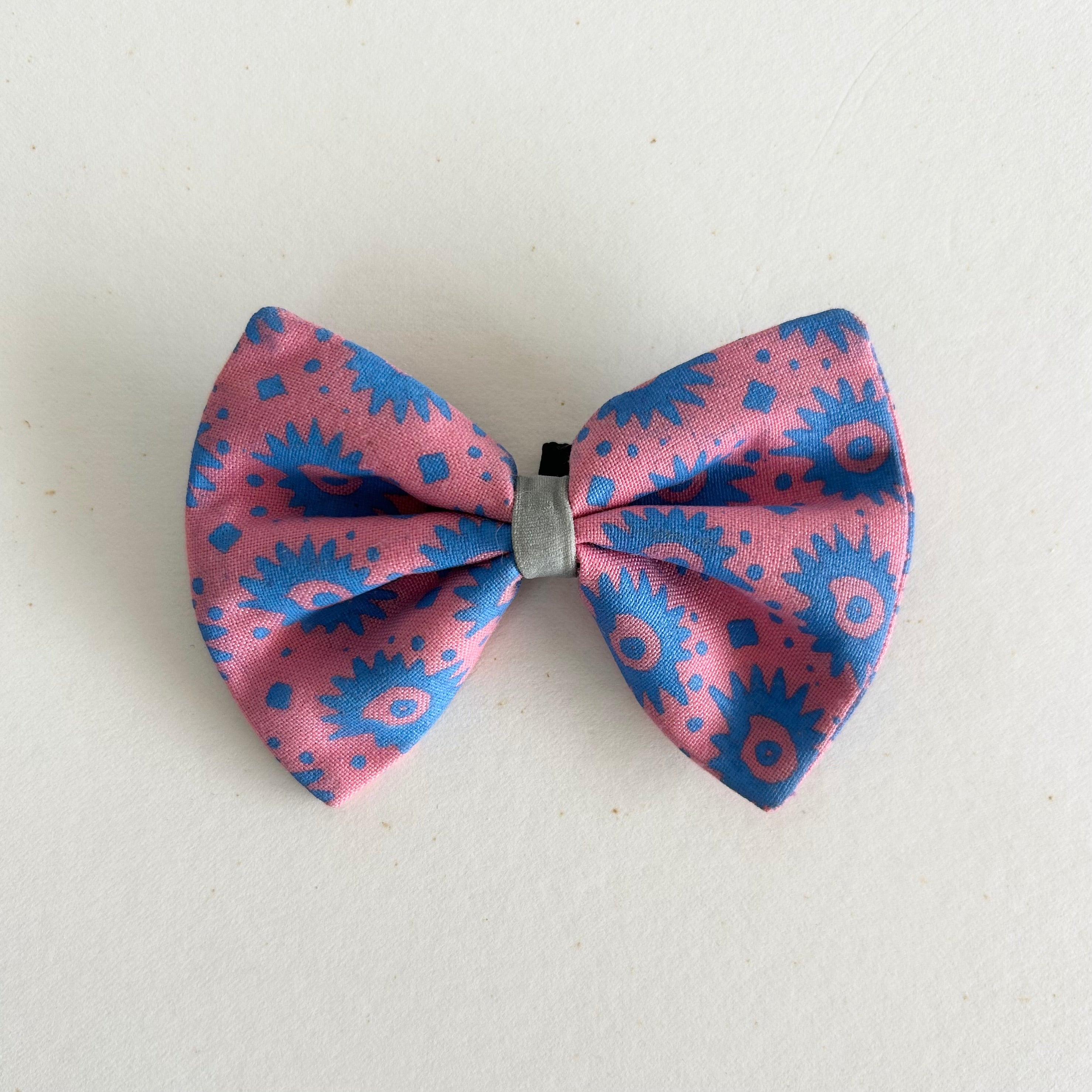 Hiro+Wolf Dog Bow Tie: Nebula