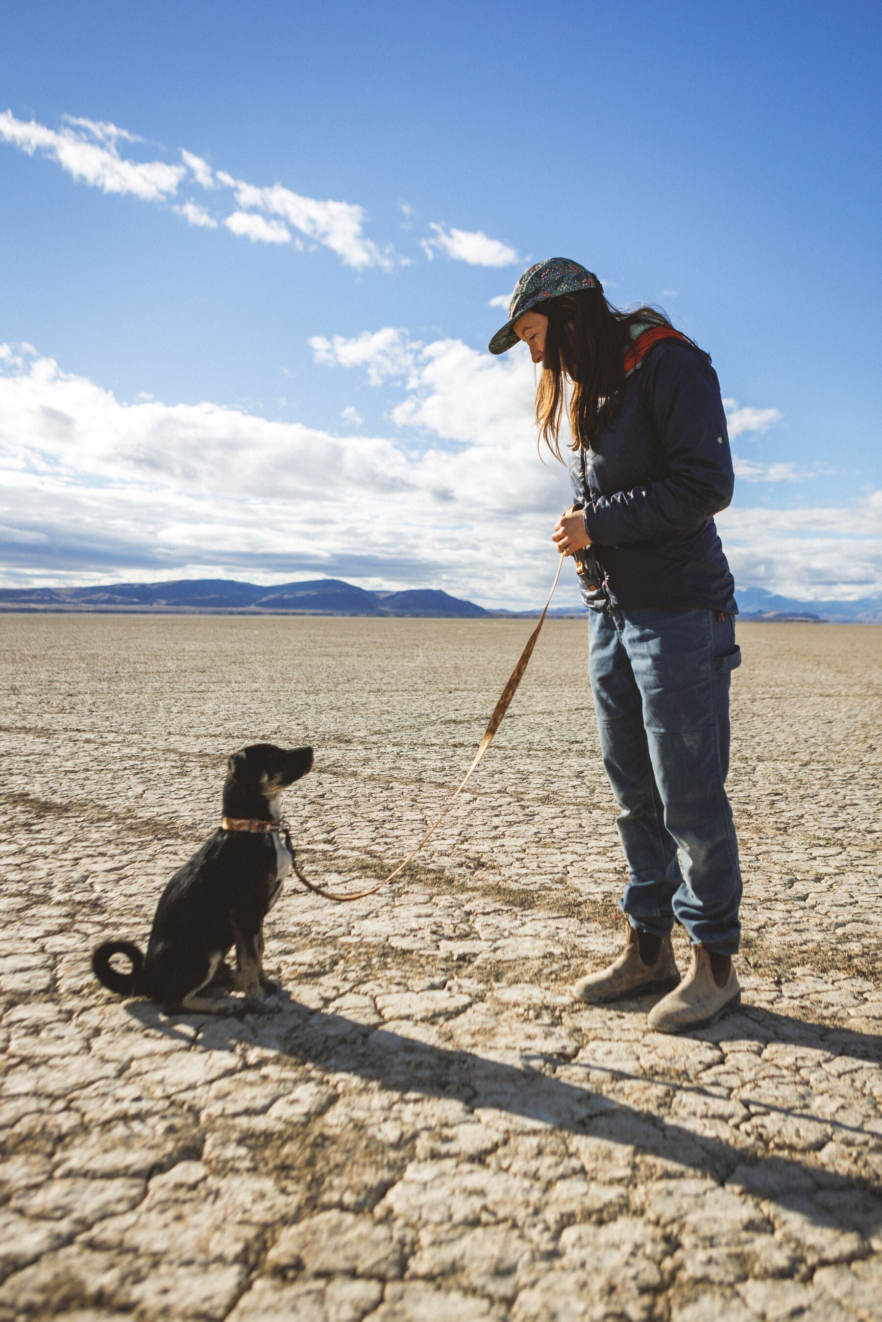 Premium outdoor dog gear: Ruffwear Crag collar displayed with colourfast patterned webbing.