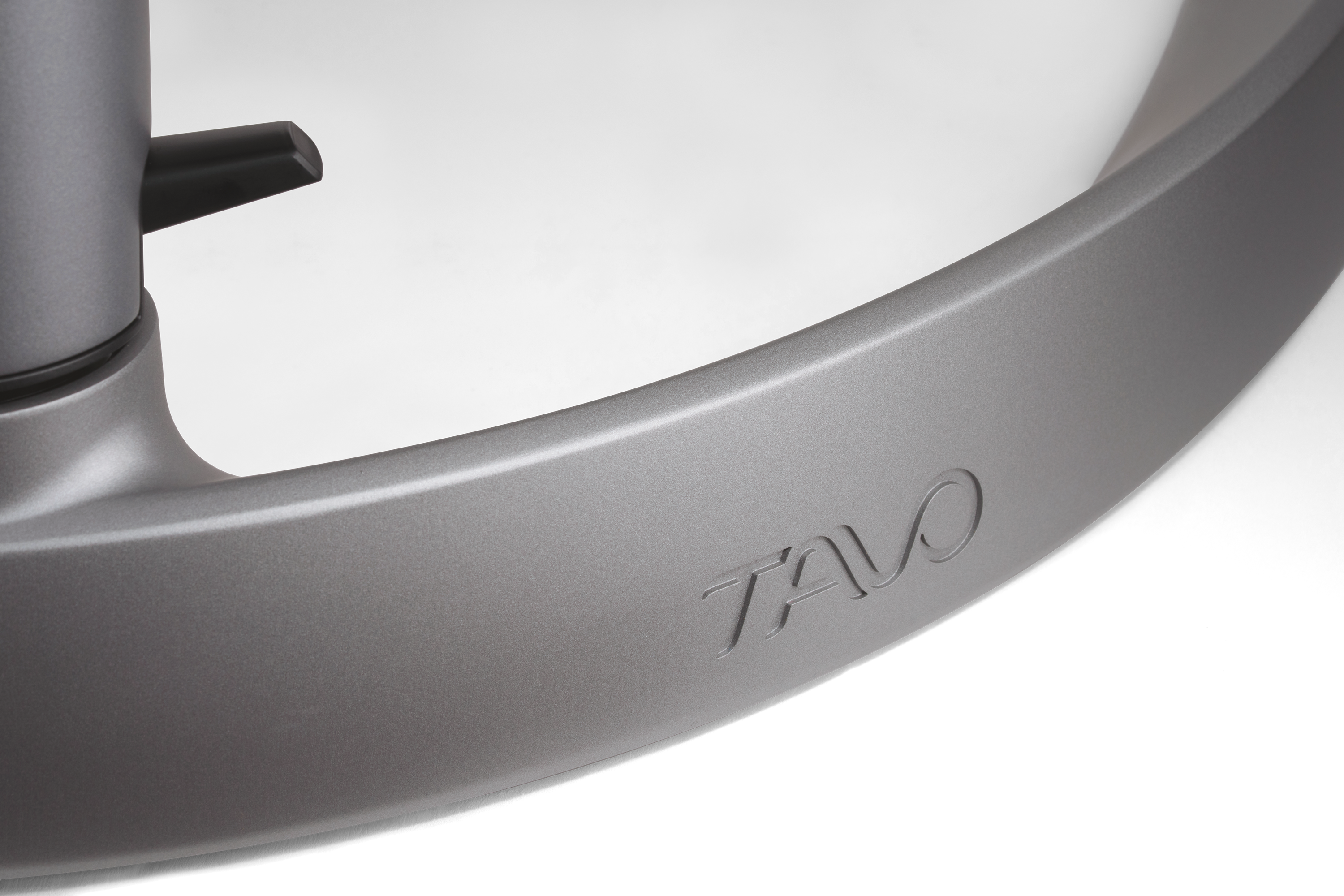 Tavo Pets Shell Lounger: The Swaying, Calming Pet Bed in Lunar