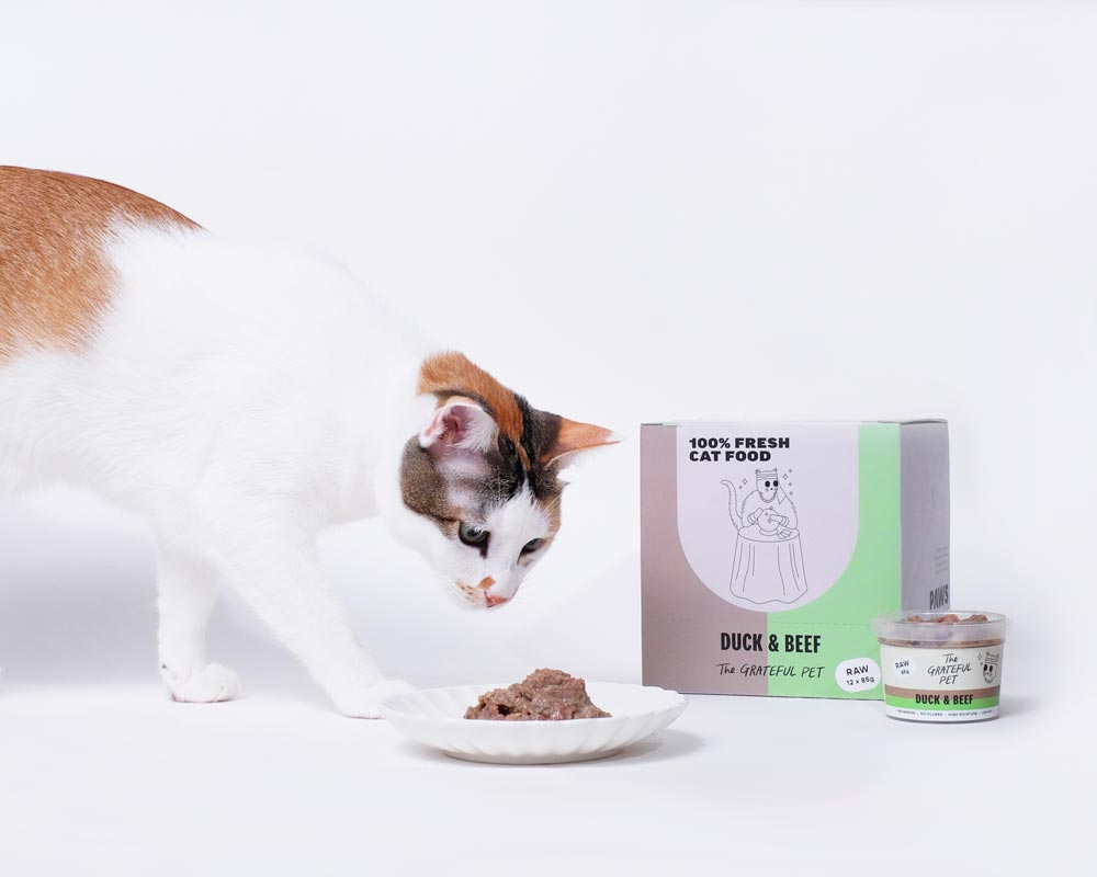 The Grateful Pet: Raw Food for Cats, Cage-free Duck & Grass-fed Beef