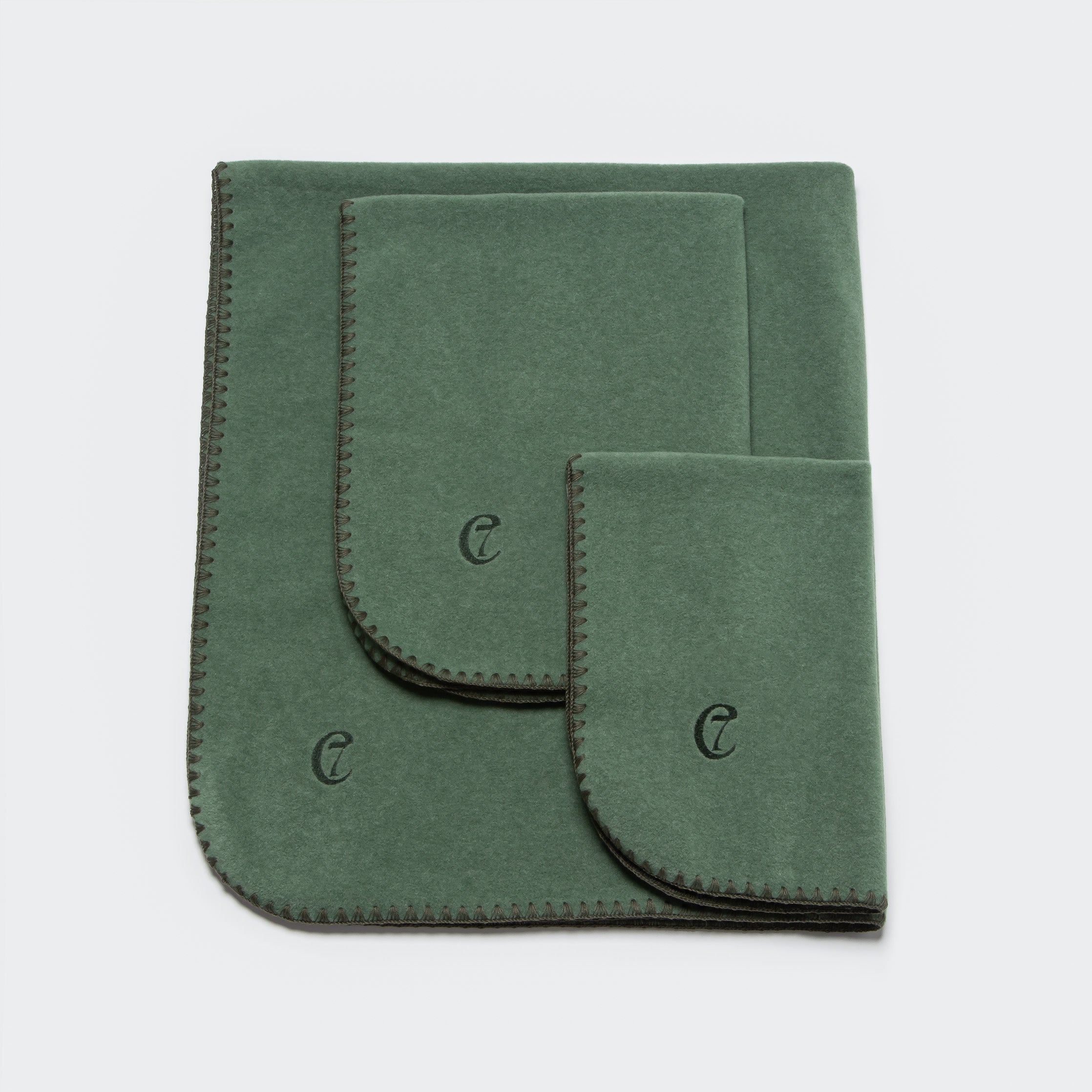 Cloud7 Dog Blanket, Soft Fleece Dusty Green