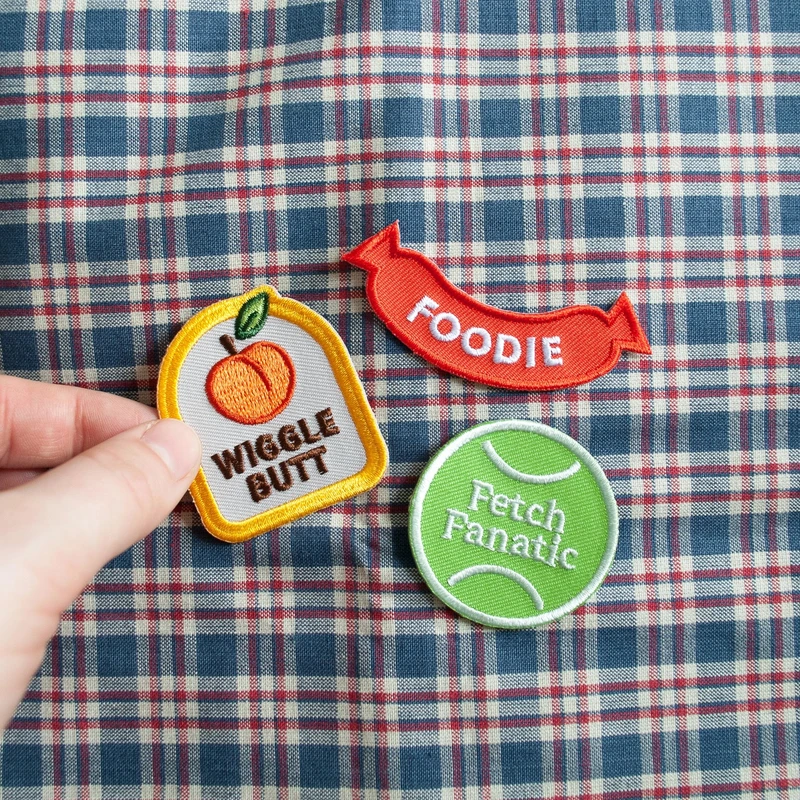 Dog Merit Badges: Wiggle Butt