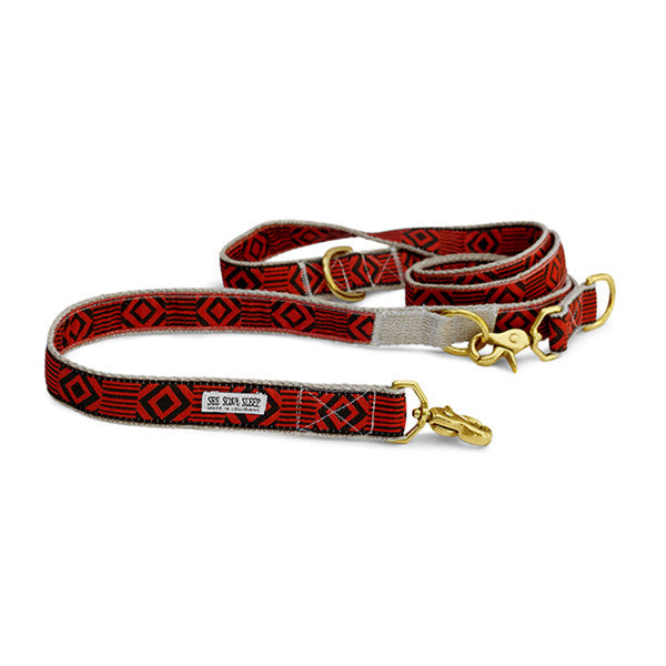Out of My Box Leash, Vermillion and Black